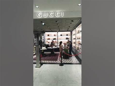 Öffnungszeiten Gucci Corner Stuttgart 1/3 Marktstrasse